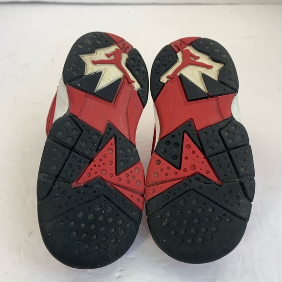 Jordan True Flight Gym Red Black Size 7C - Picture 2 of 9